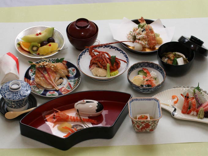 上賀茂の人々に親しまれてきた食材と出汁が織り成す「京の味」